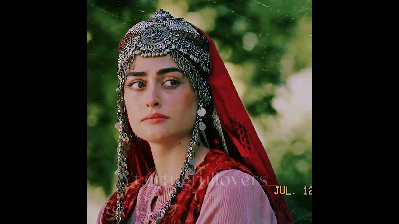 apki zuban se nikale talkh Alfaz bhi mere liye sheereni hain ertugrul ❤🤩