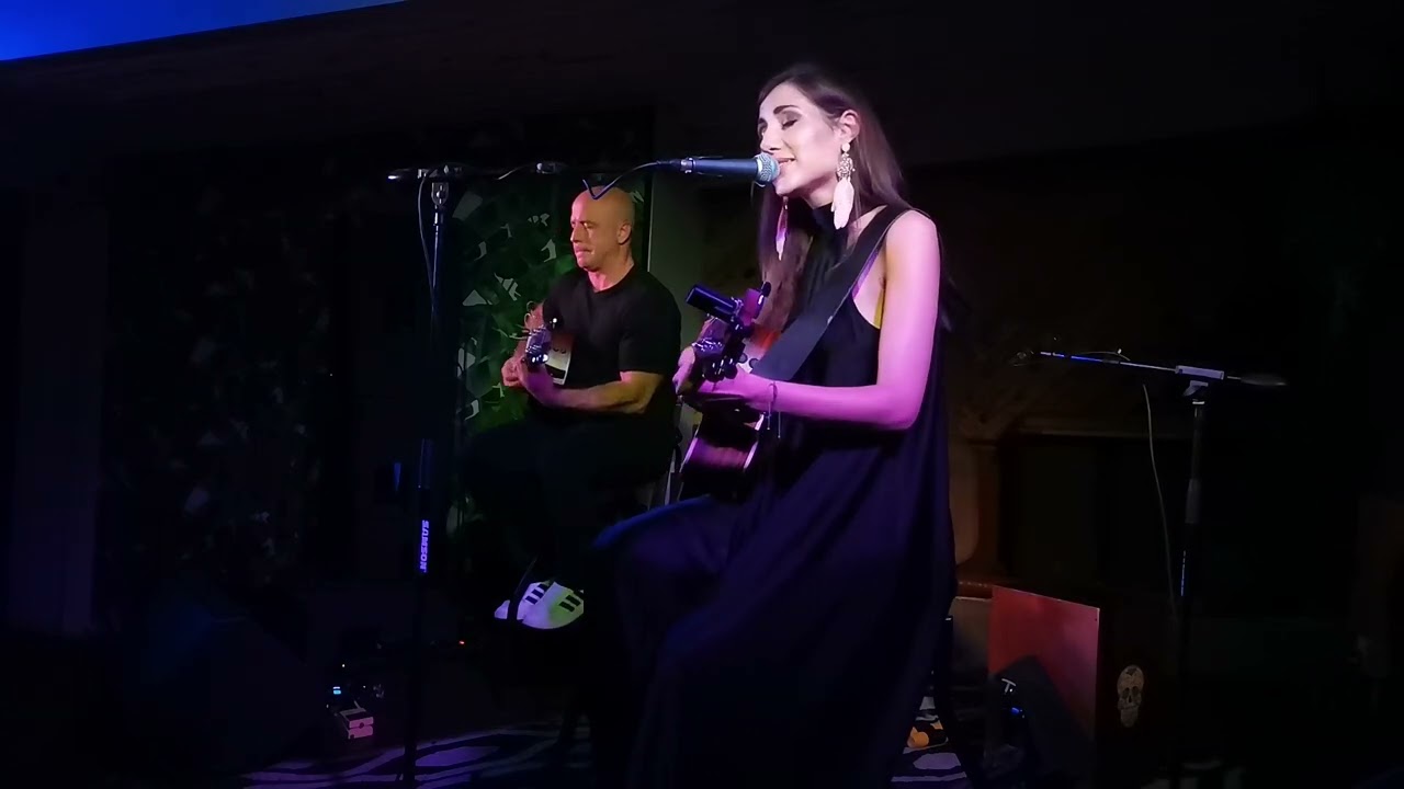 Beast - Carla Conrad Live Cafe Roux