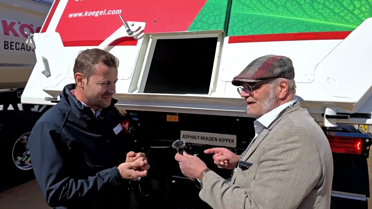 bauma 2025: am Stand von Kögel