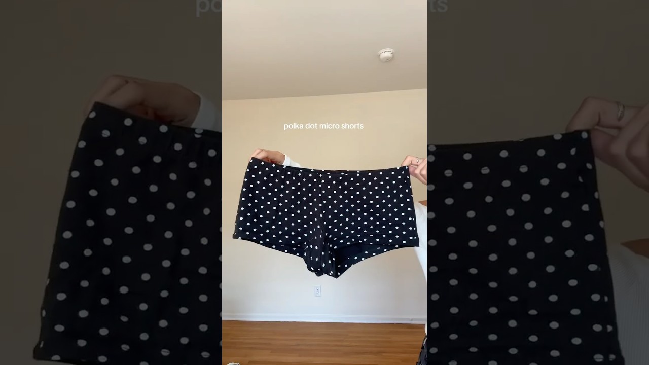 the micro shorts 😍 