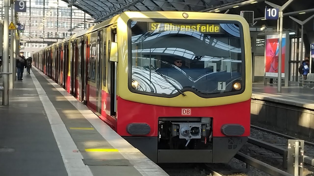 Zugverkehr in Berlin Ostbahnhof