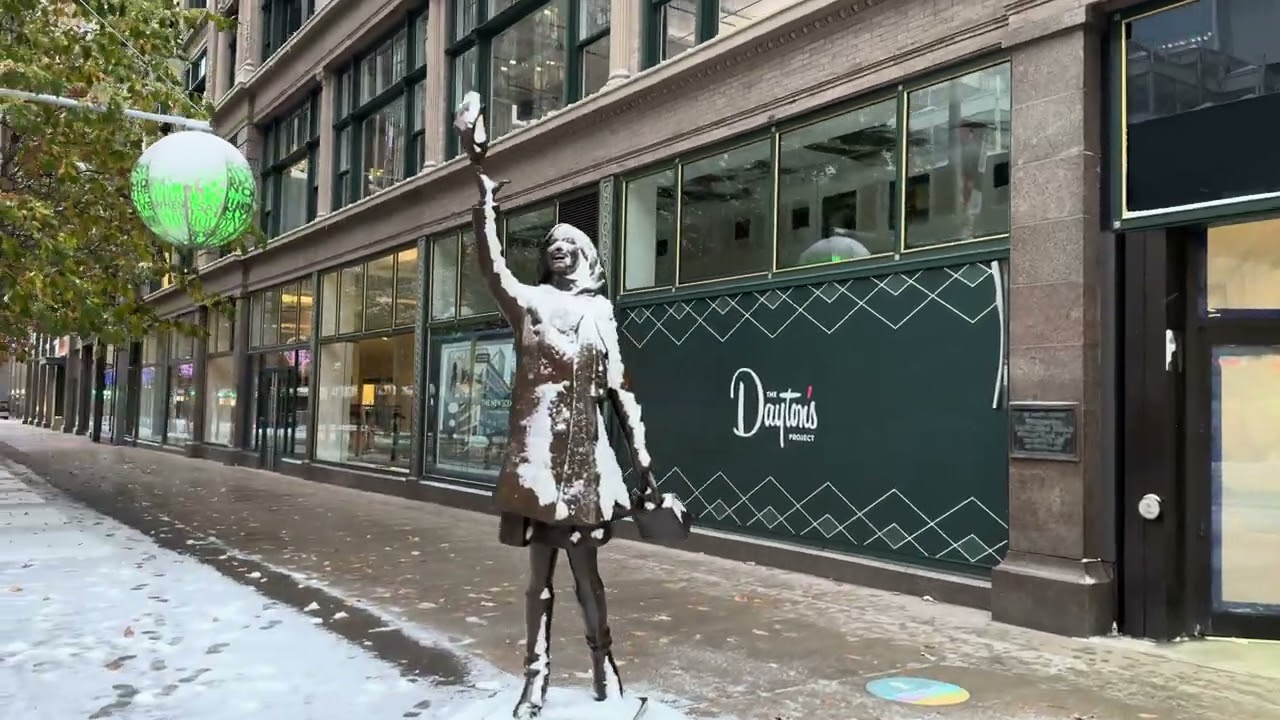 First Snow of the Season 2023 | Downtown Minneapolis, MN | Halloween 2023