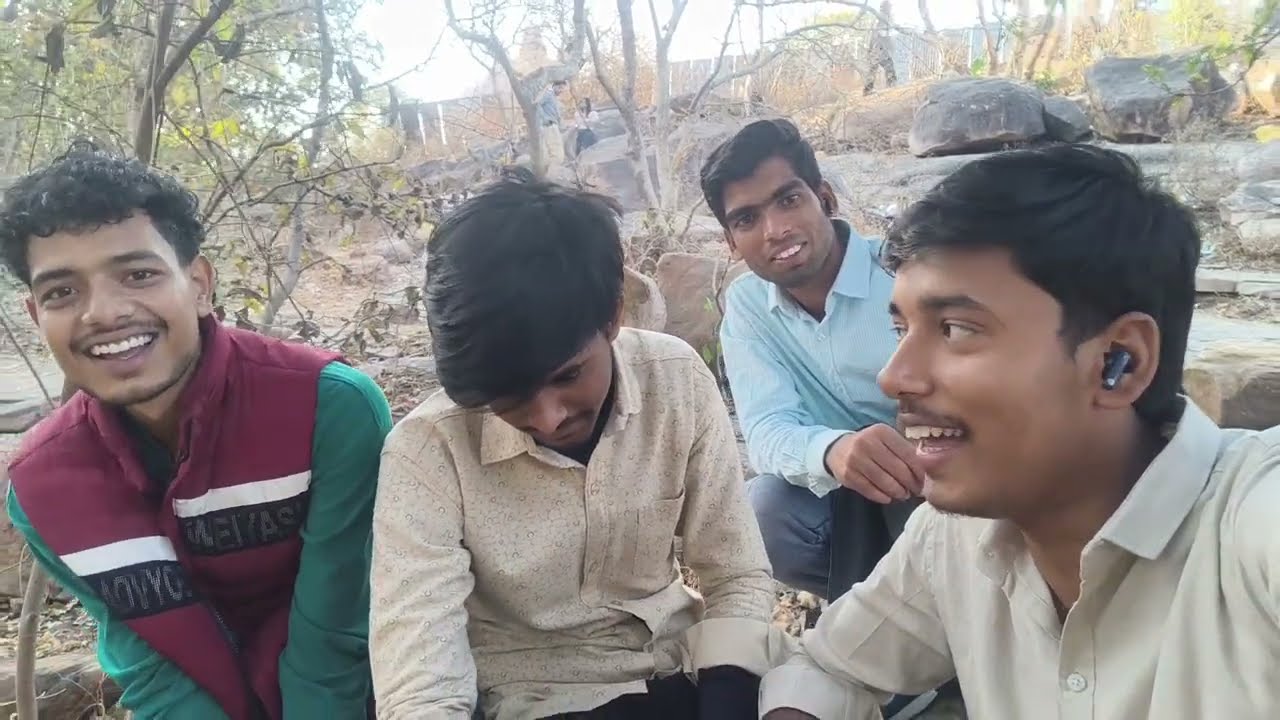 #1 vlog in my life# Sport me every one #subscribe#coment  me bataie kaisa laga app ko 10daychallenge
