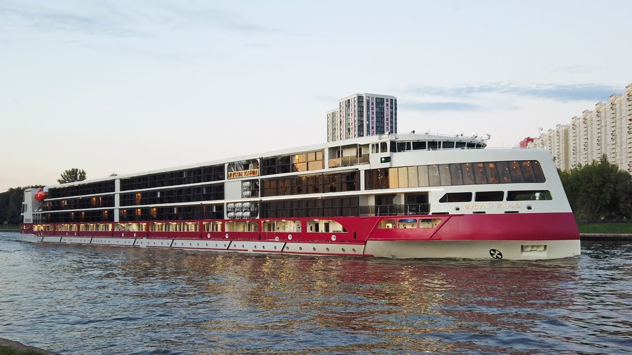 Das luxuri&ouml;se Flussschiff &bdquo;Mustai Karim&ldquo; f&auml;hrt zum ersten Mal in der Geschichte nach Moskau