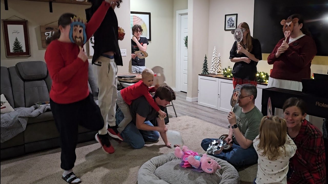 Impromptu nativity play
