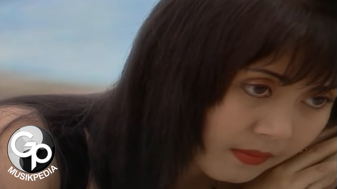 Anie Carera - Hatiku Bagai Emas Permata (Official Music Video)