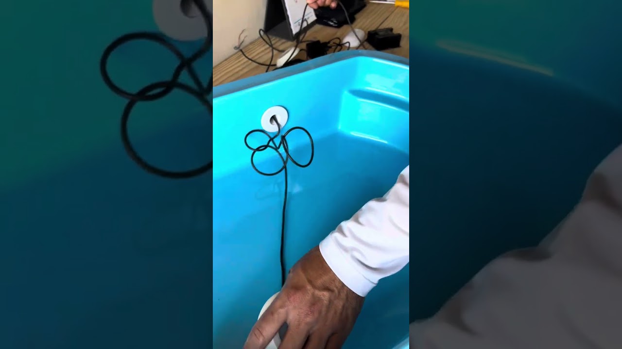 Como instalar leds na piscina de fibra