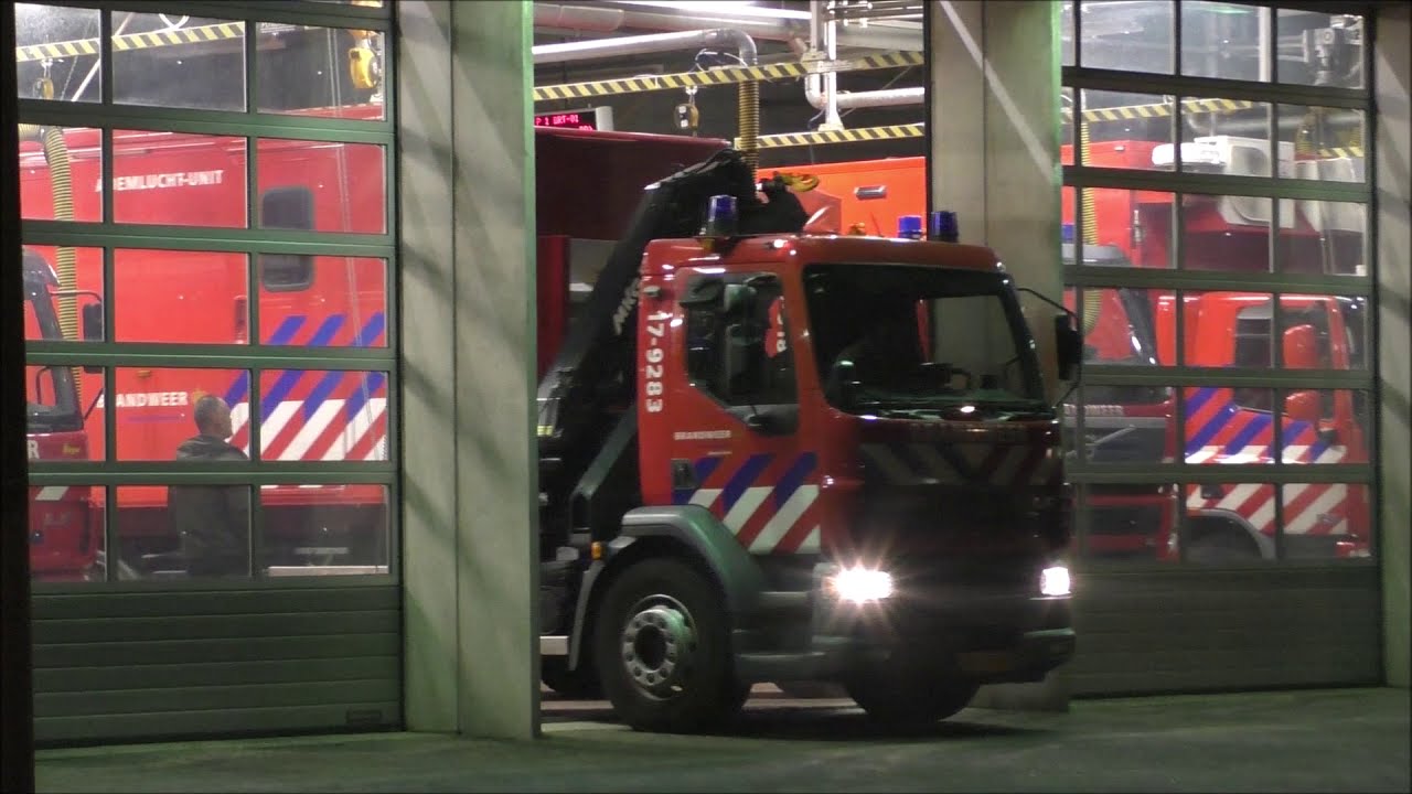 Opkomst + Uitruk Brandweer Ridderkerk met Ademlucht-Unit naar Grote Brand in Oude-Tonge!