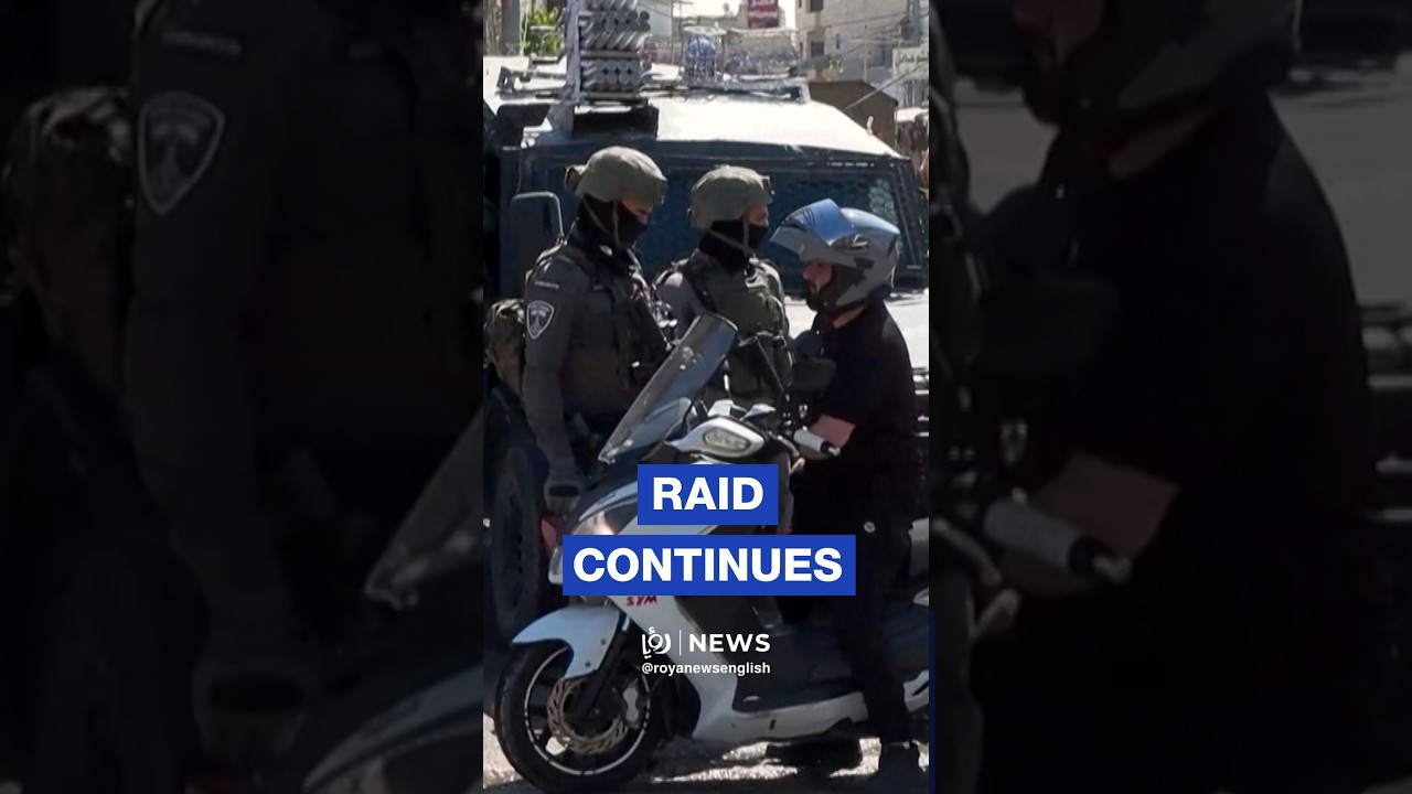 'Israeli' military raid on Qalandia camp enters second day