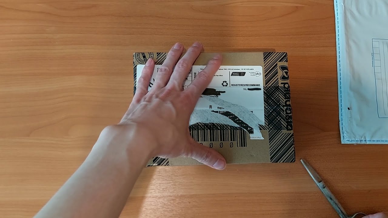 Распаковка двух небольших посылок (от Play-Asia и от Консольного Патруля)