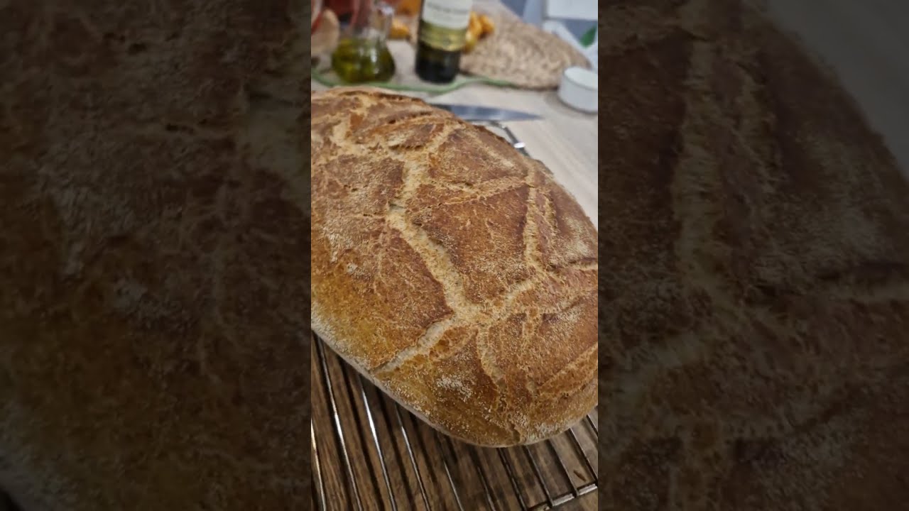 Chleb mieszany, pieczony w garnku rzymskim