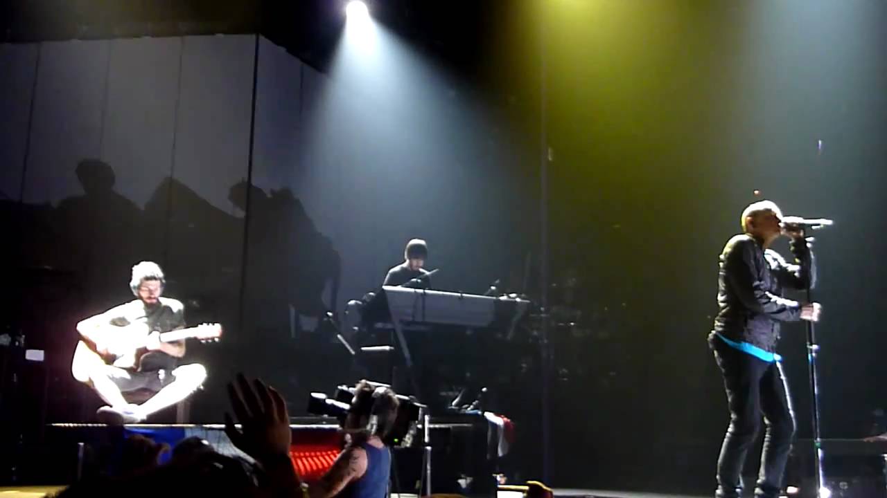 Linkin Park - The Messenger - Paris Bercy Live 25 10 2010 HD