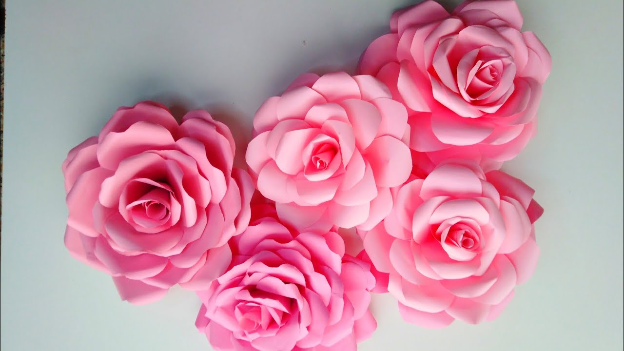 صنع ورد جوري من الورق. Making a rose flower from paper