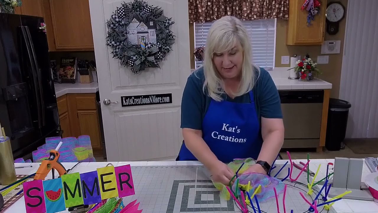 How to Make a DIY Summer Wreath Making Tutorial