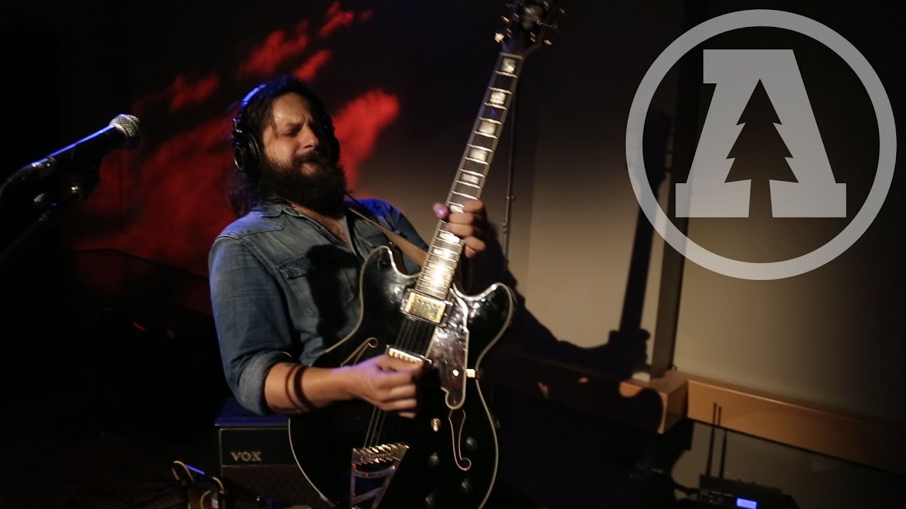 Hollis Brown - John Wayne | Audiotree Live