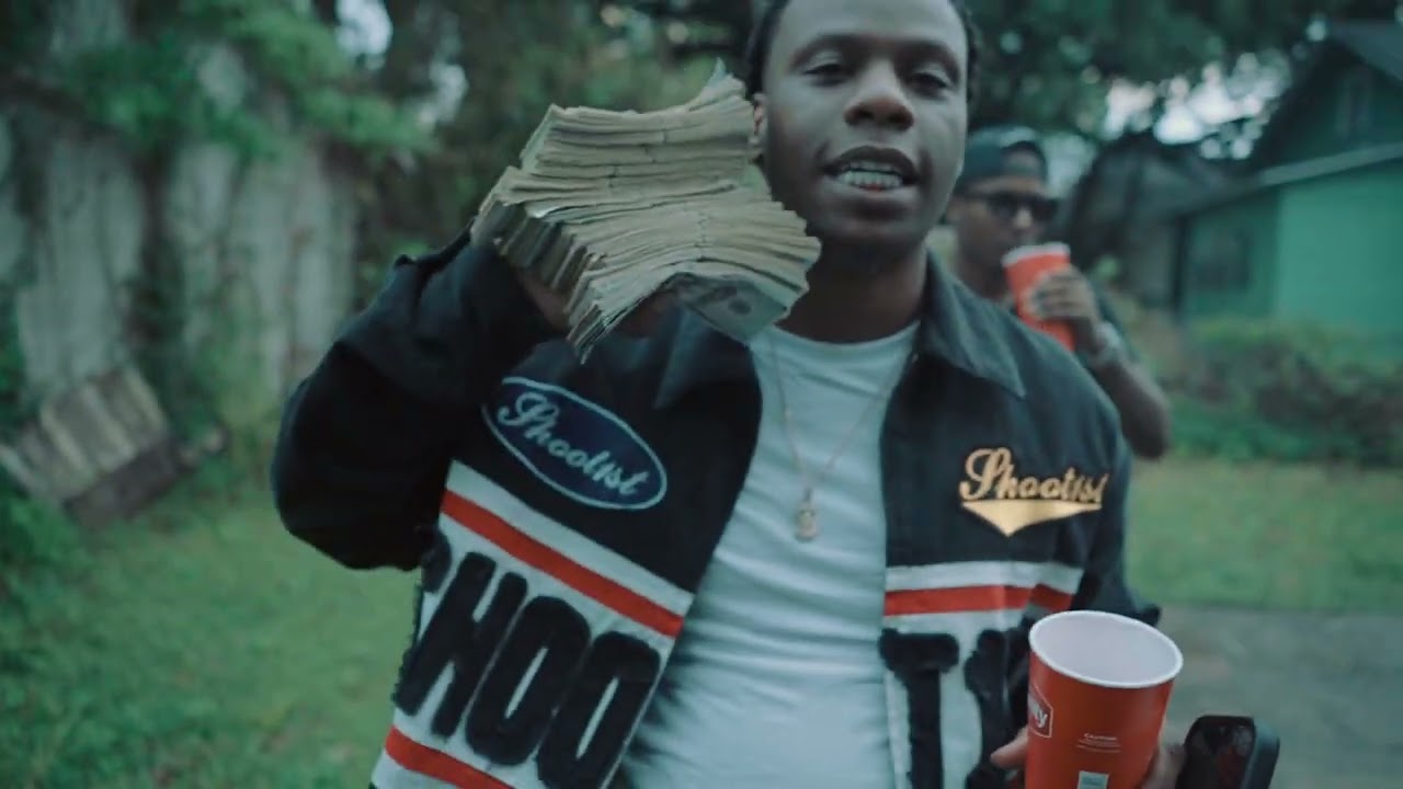 Lil Rob Stackin' Cheese (Official Music Video)