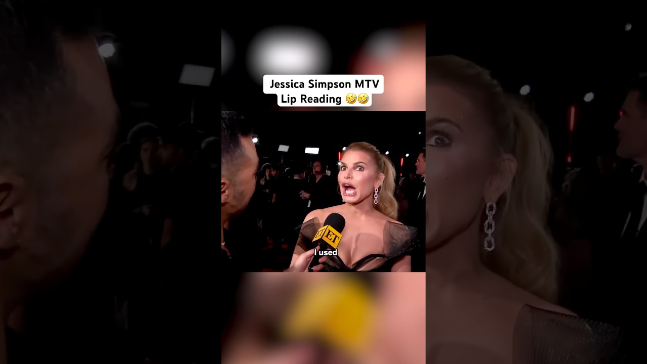 She put WHAT on her lips?! 😱