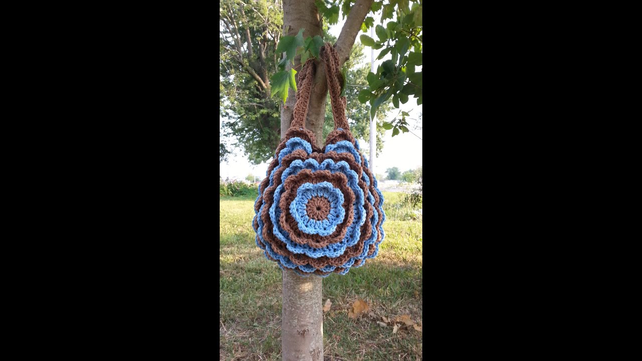 How to Crochet a Purse - Round Ruffles Purse Tutorial