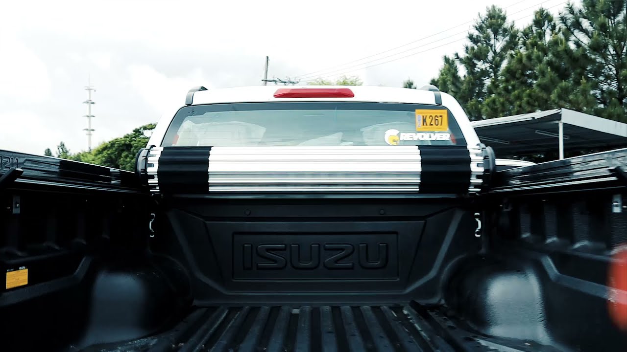 Der Armor Philippines - REVOLVER Bed Cover (on Isuzu D-Max)