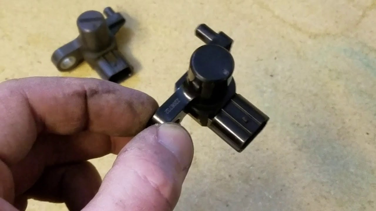Camshaft Position Sensor Removel & Install 2005 Honda Civic DX