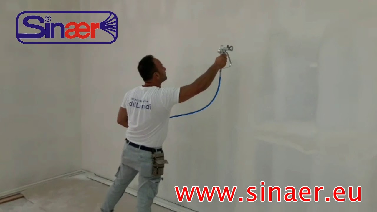 Spray application of wall paint on plasterboard by SINAER ®