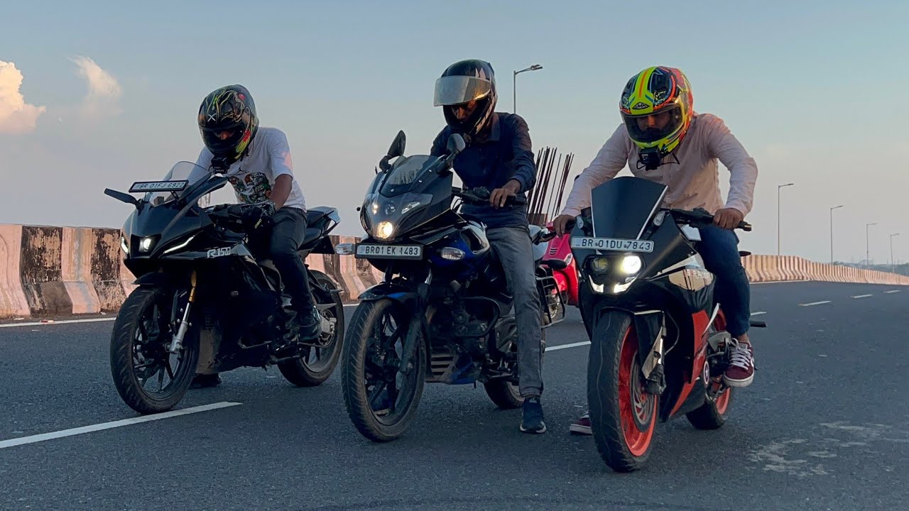 Pulsar 220 vs Rc200 vs R15M Race