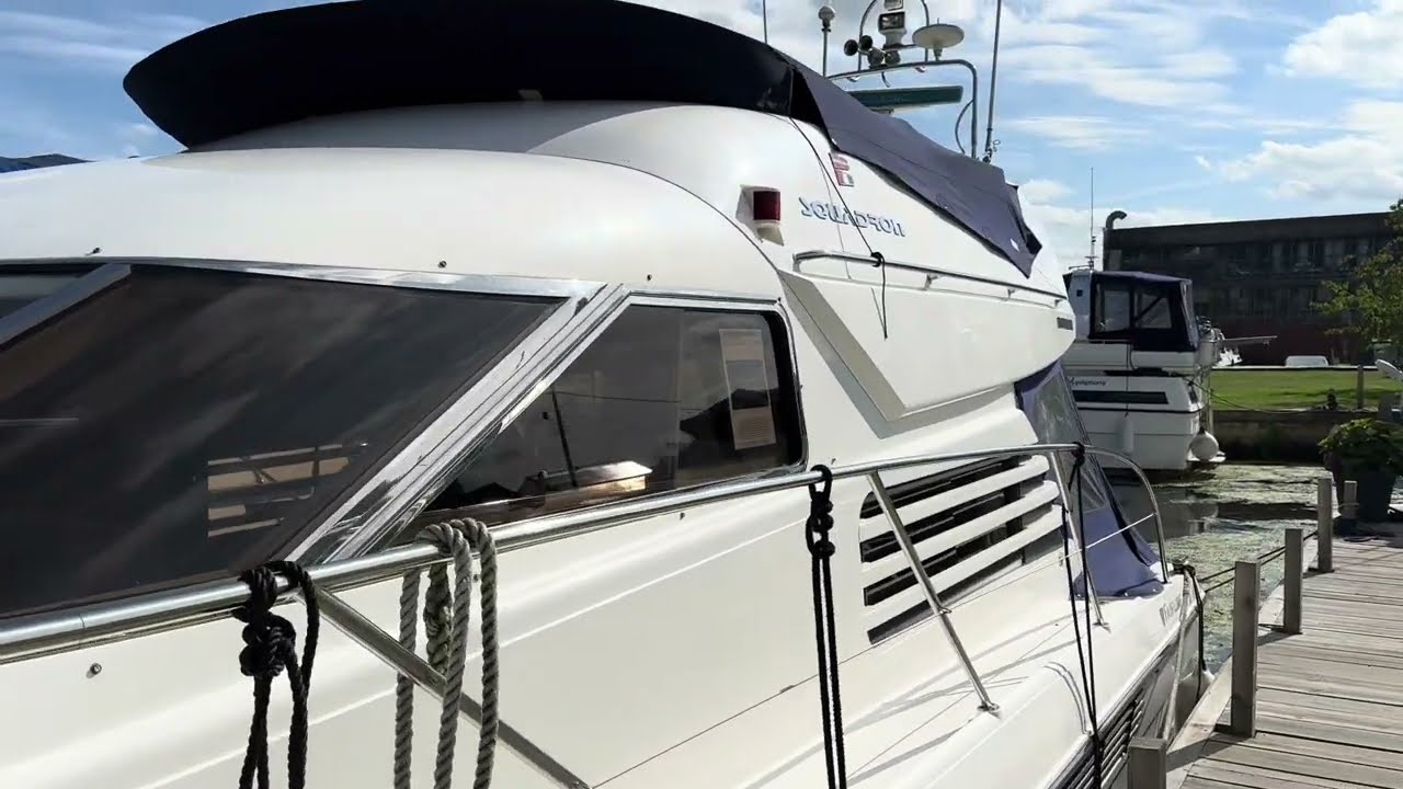 Fairline Squadron 43 for sale at Norfolk Yacht Agency
