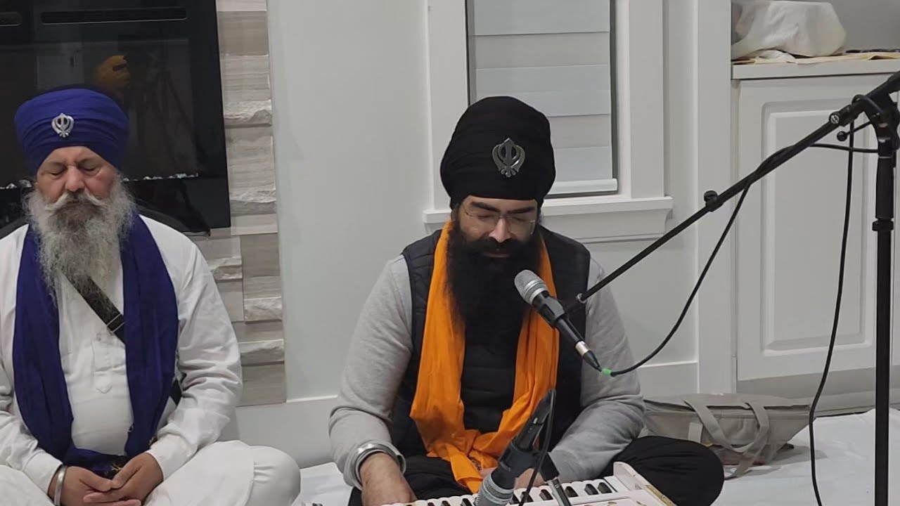13 ਤੁਮ ਚੰਦਨ ਹਮ ਇਰੰਡ ਬਾਪੁਰੇ ਸੰਗਿ ਤੁਮਾਰੇ ਬਾਸਾ Tum Chandhan Ham Bhai Surinder Singh Ji