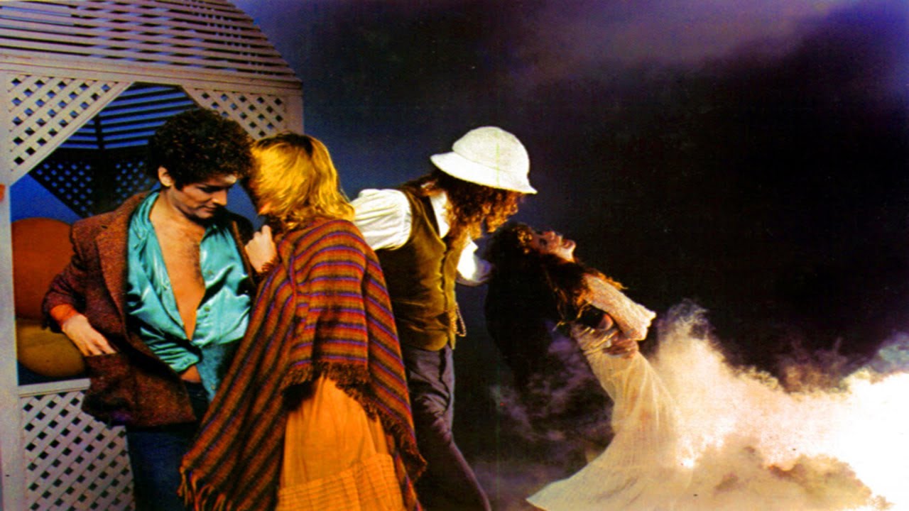 Fleetwood Mac  - Listen to the wind blow (the chain alternate mixtake)