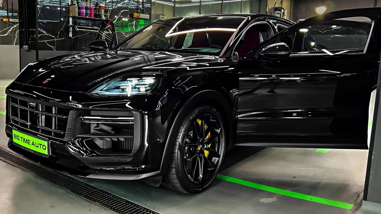 2024 Porsche Cayenne Turbo GT - Sound, interior and Exterior Details
