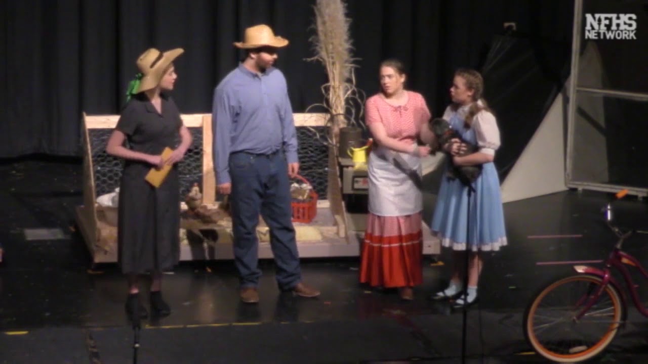 Ms. Gulch Takes Toto!