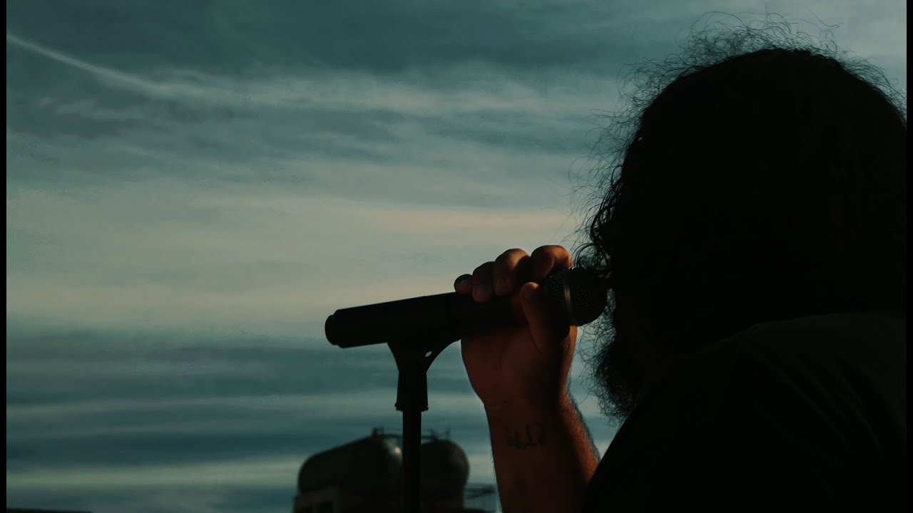 Gearheart - Falling Down (Official Music Video)