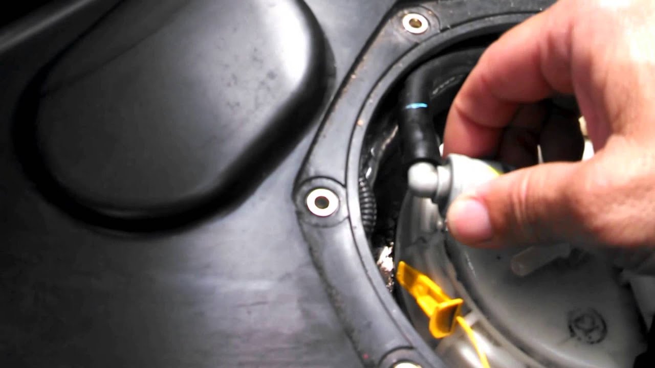Ferrari 360 RH Fuel Pump Change