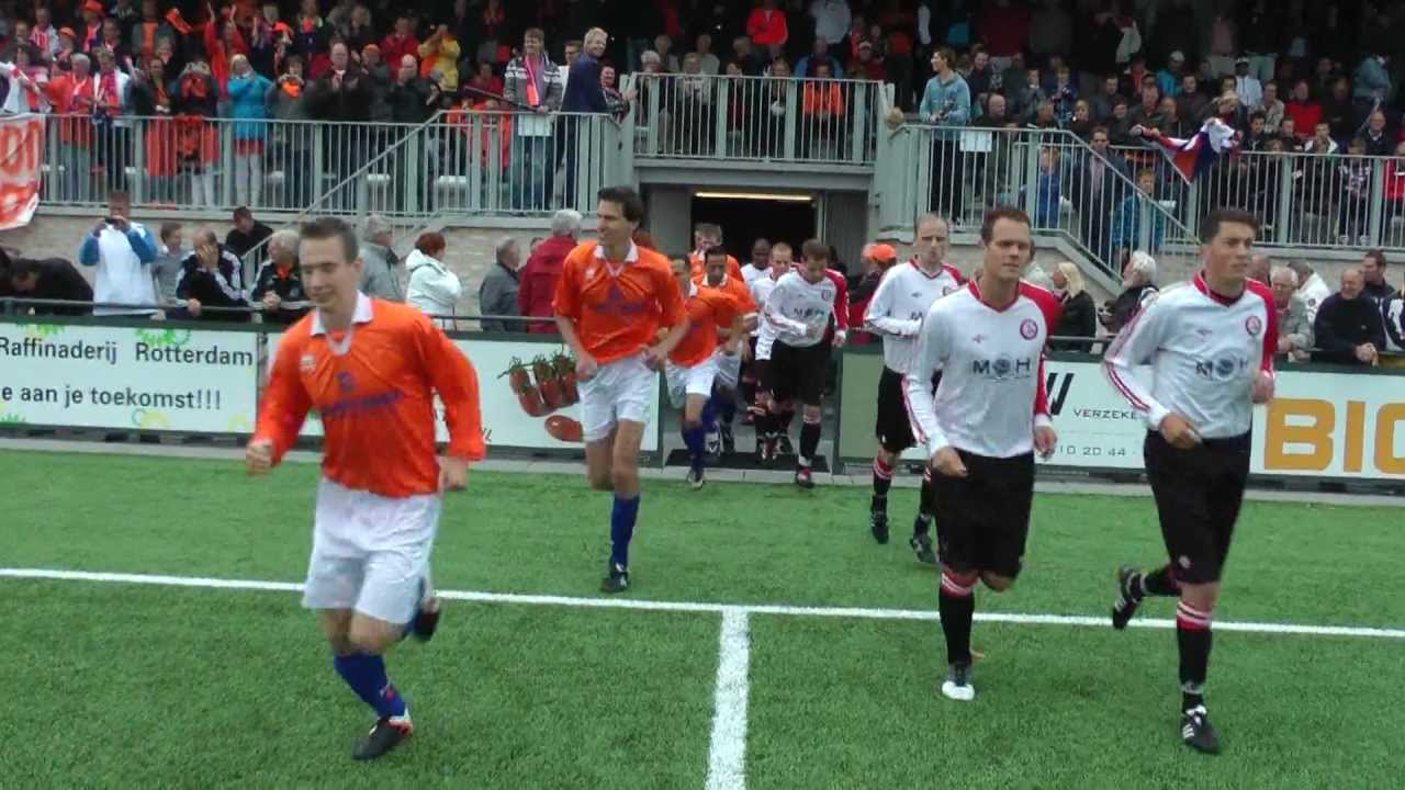 vv Brielle promoveert naar 2e klasse, seizoen 2011-2012