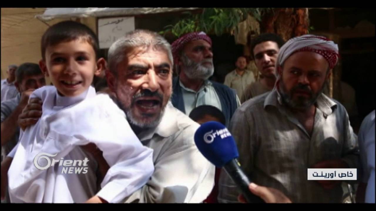مظاهرة في سقبا تطالب الفصائل بفتح معركة دمشق