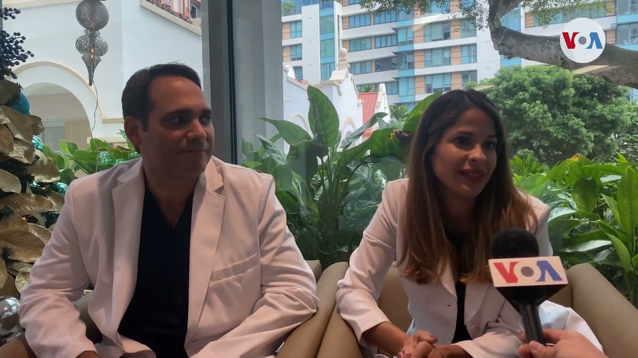 Pareja de médicos puertorriqueños regresa a la isla para brindar servicios