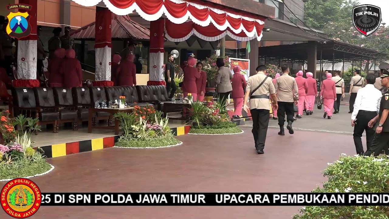 UPACARA PEMBUKAAN PENDIDIKAN PEMBENTUKAN BINTARA POLRI TA. 2025 SPN POLDA JATIM