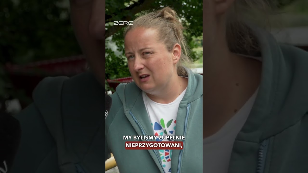 SŁUŻBY NIE POMAGAJĄ, WIĘC MIESZKAŃCY SAMI WALCZĄ Z KATASTROFĄ