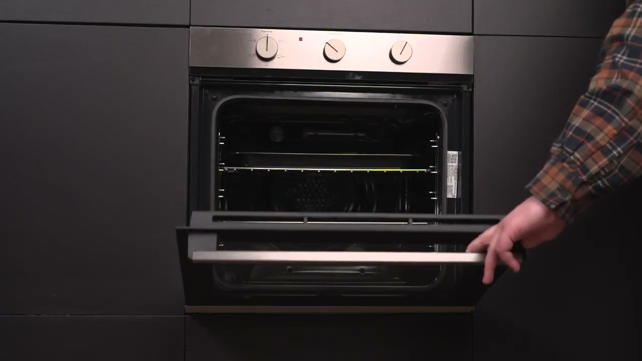 Product Review: Westinghouse 60cm Multi-Function Gas Oven Stainless Steel WVG6314SD