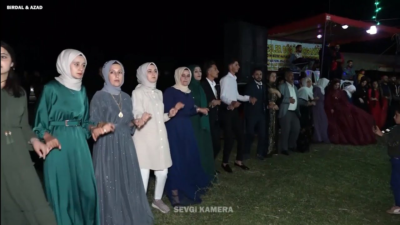 OLAY OLAN AŞİRET DÜĞÜNÜ BAŞ DÖNDÜRDÜ (Birdal & Azad) Fırat Çakan Ömer Alim