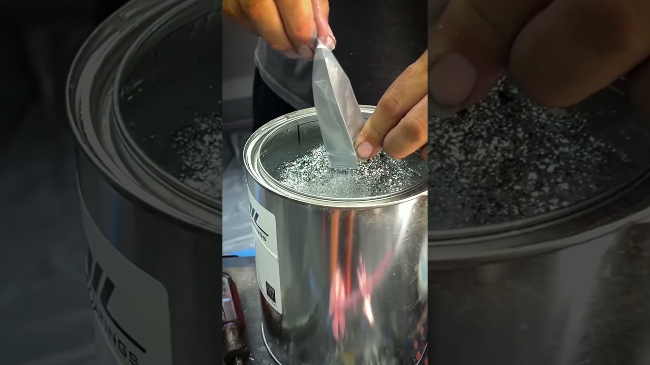Mixing silver flake                          #youtubeshorts #short #silver #painting #factory #viral