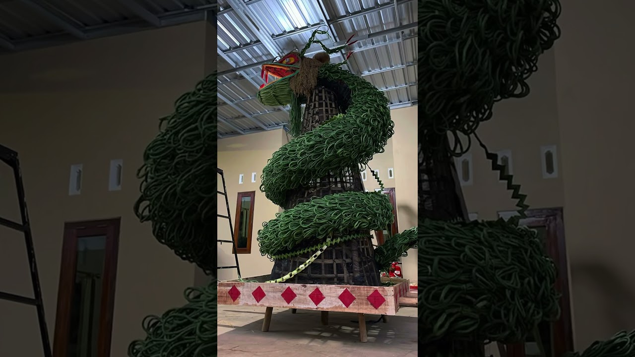Cara membuat gunungan naga buat acara qirab wayang di desa dororejo semoga makin sukses