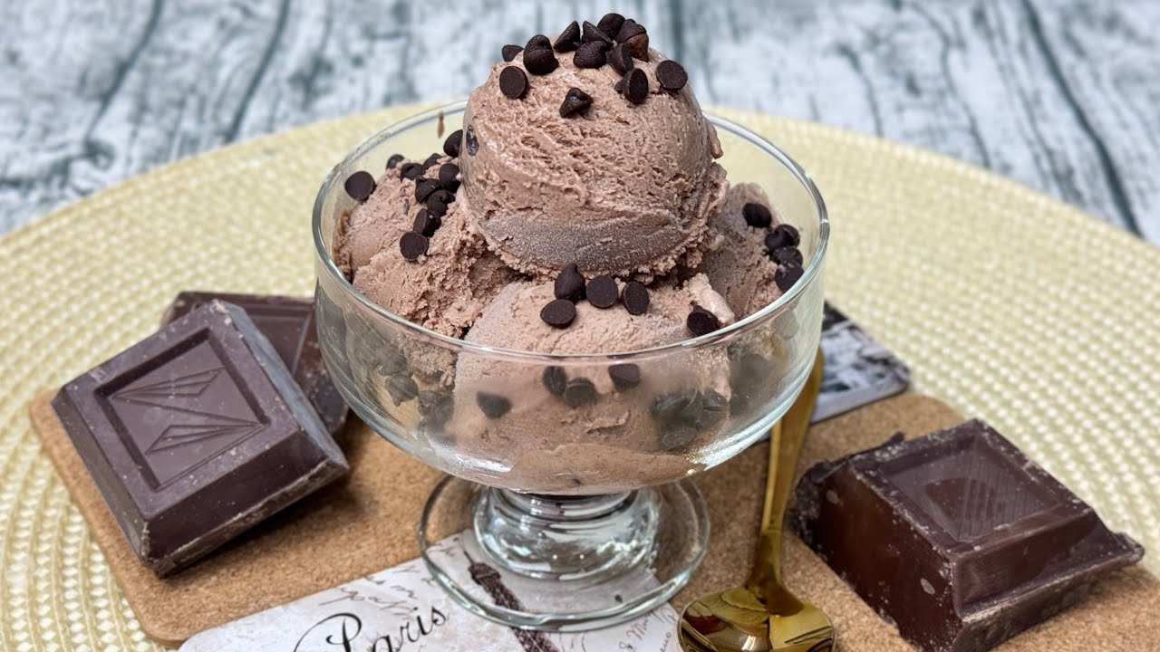 Gelato al Cioccolato senza lattosio, senza glutine, senza gelatiera