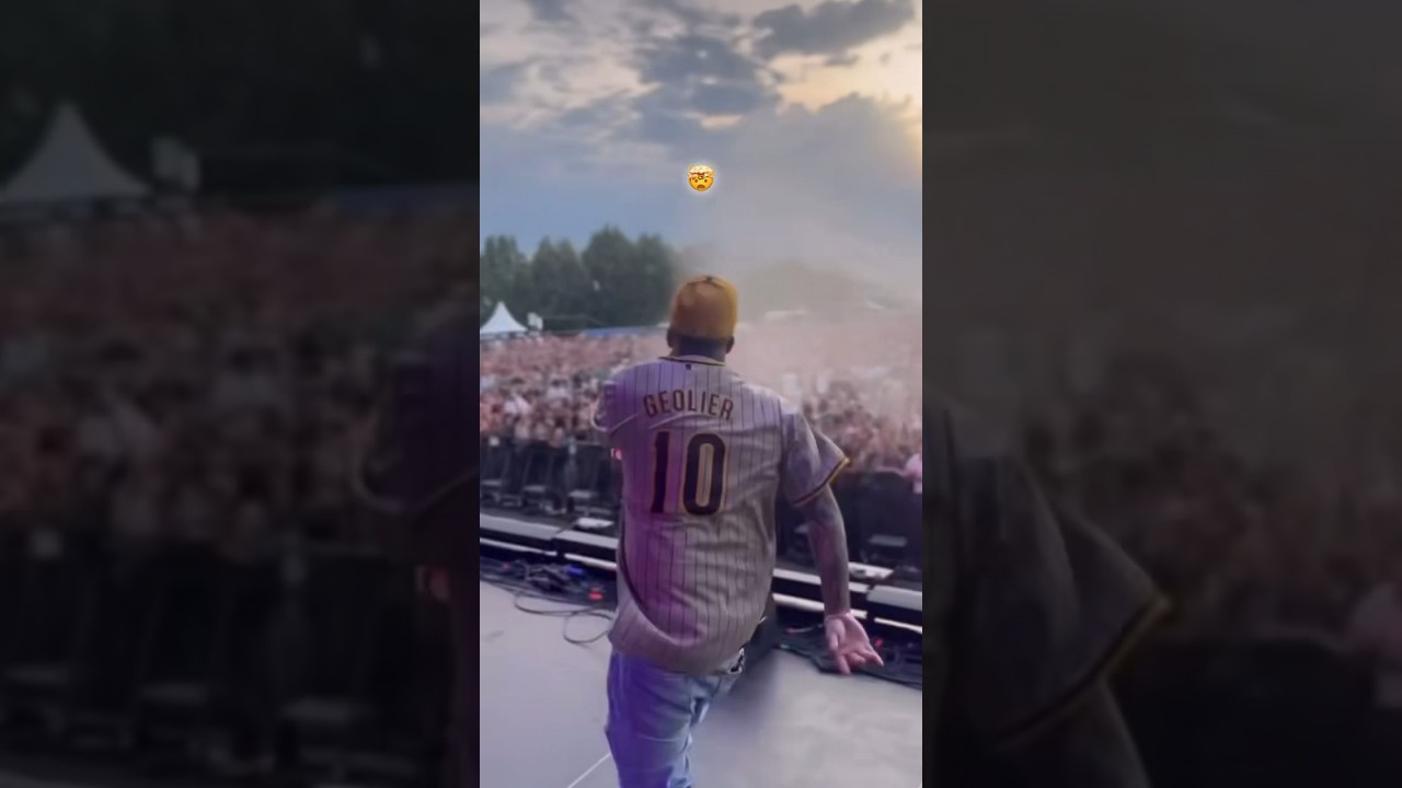 L&rsquo;entrata devastante di Geolier  #music #live #geolier #concert #rap #trap #fan #music #napoli