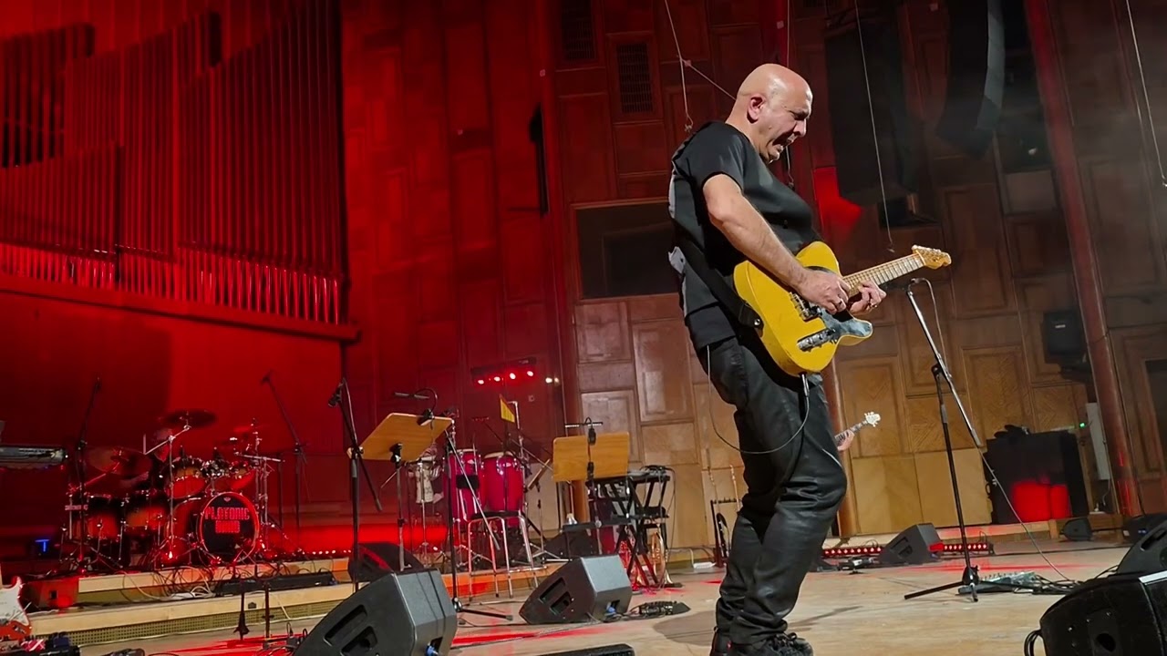 Platonic Band - Need your love so bad live @Sala Radio