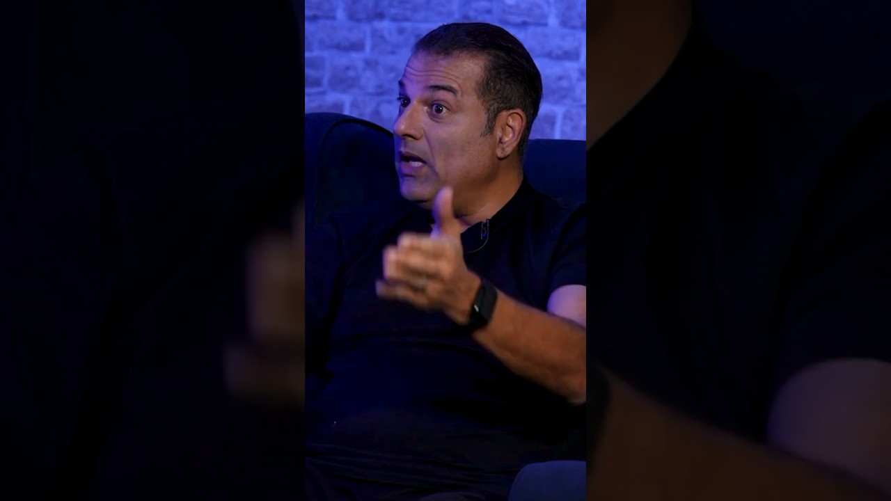 صدمة وهستيريا ديال الضحك..الفنان غاني قباج يتعرض للتحرش