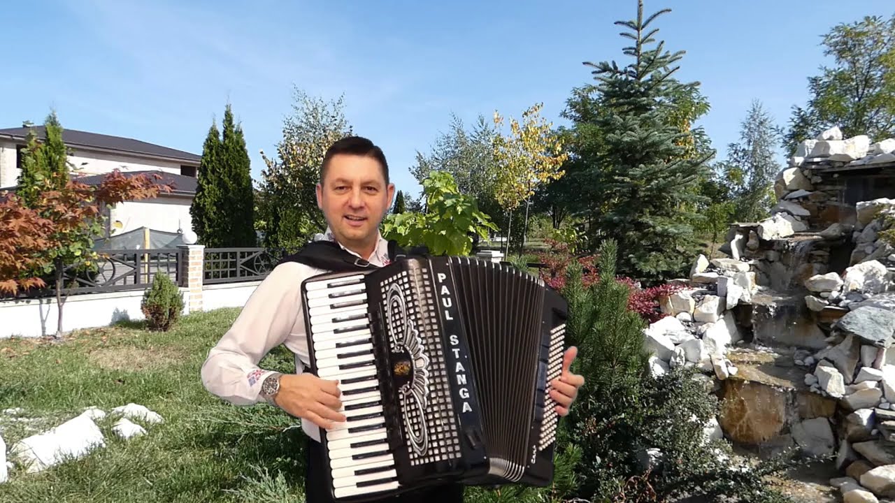 Paul Stanga O batrana intr-o gara