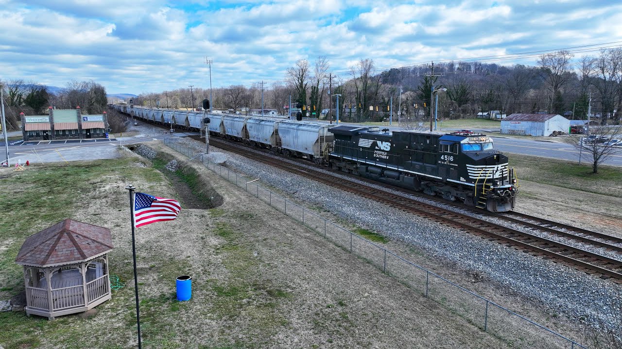 Norfolk Southern M97 goes into the Spring City Tn siding 