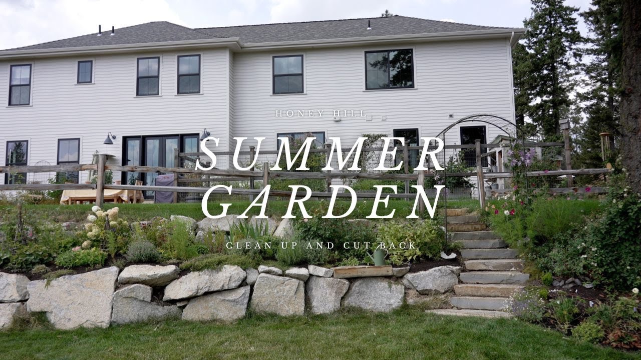 Make the Most of The High Summer Garden: Practical Tips and Techniques