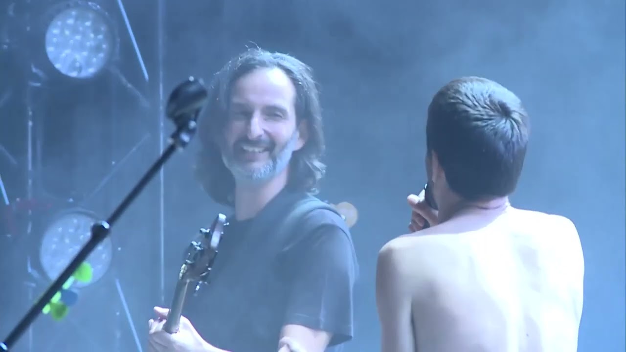 Ornatos Violeta - 'Dia Mau', ao vivo no North Music Festival 22